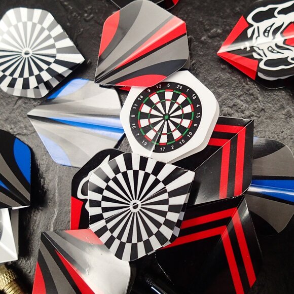 Accmor Metal Tip Darts NEW - Picture 2 of 3